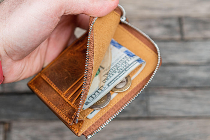 Leather Zippered Mega Mini Wallet - Crazy Horse Brown