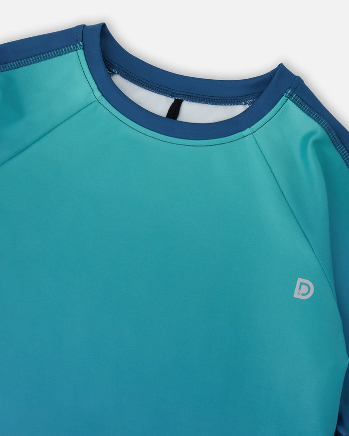 Short Sleeve Athletic Top In Recycled Polyester Teal Gradient-2