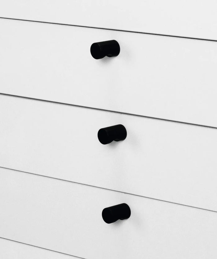 Black cylinder handle