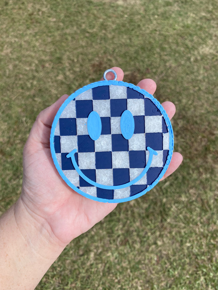 Checkered Smiley Freshie