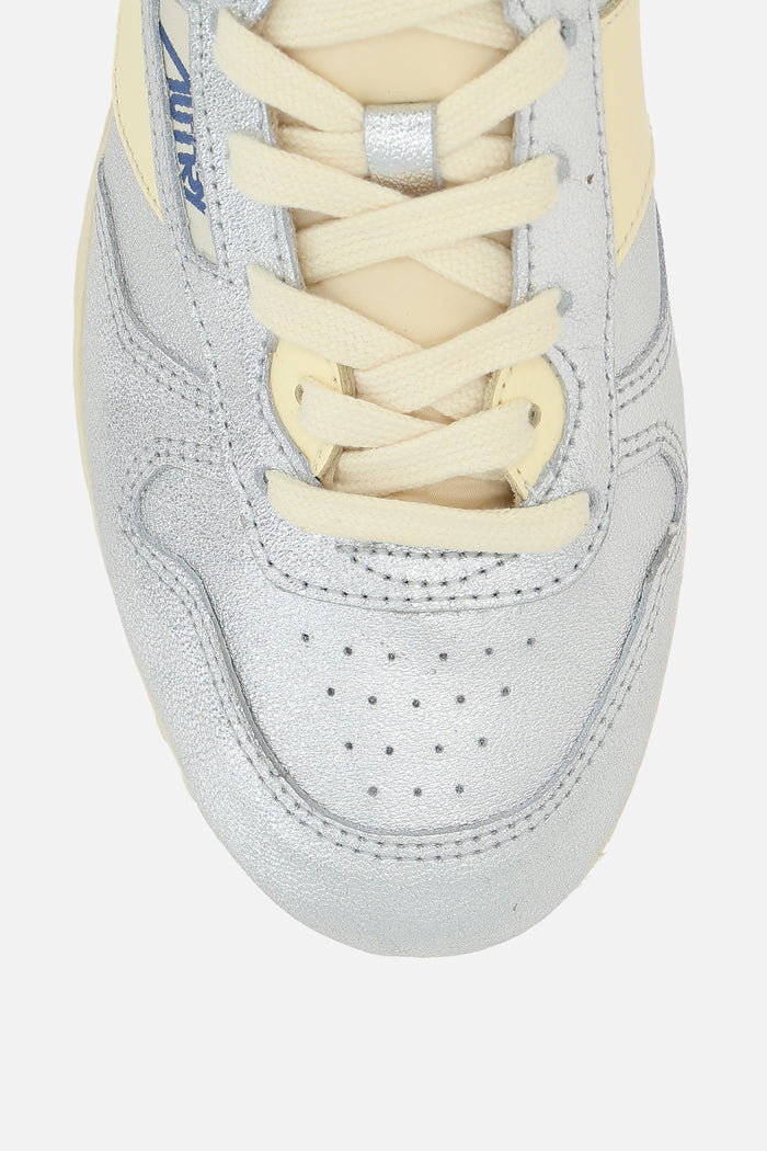 Autry Windspin sneakers in laminated leather