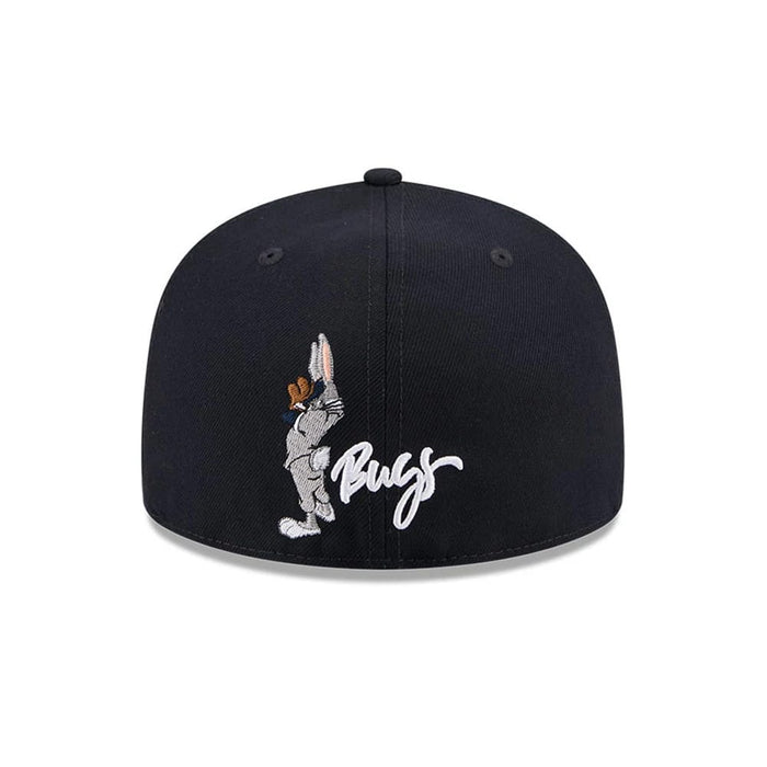 Pictured is this MLB X Looney Tunes Bugs Bunny Boston Red Sox 59FIFTY Fitted cap in navy. 5
