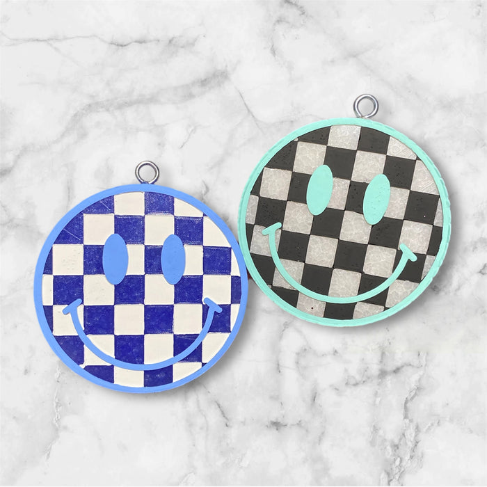 Checkered Smiley Freshie