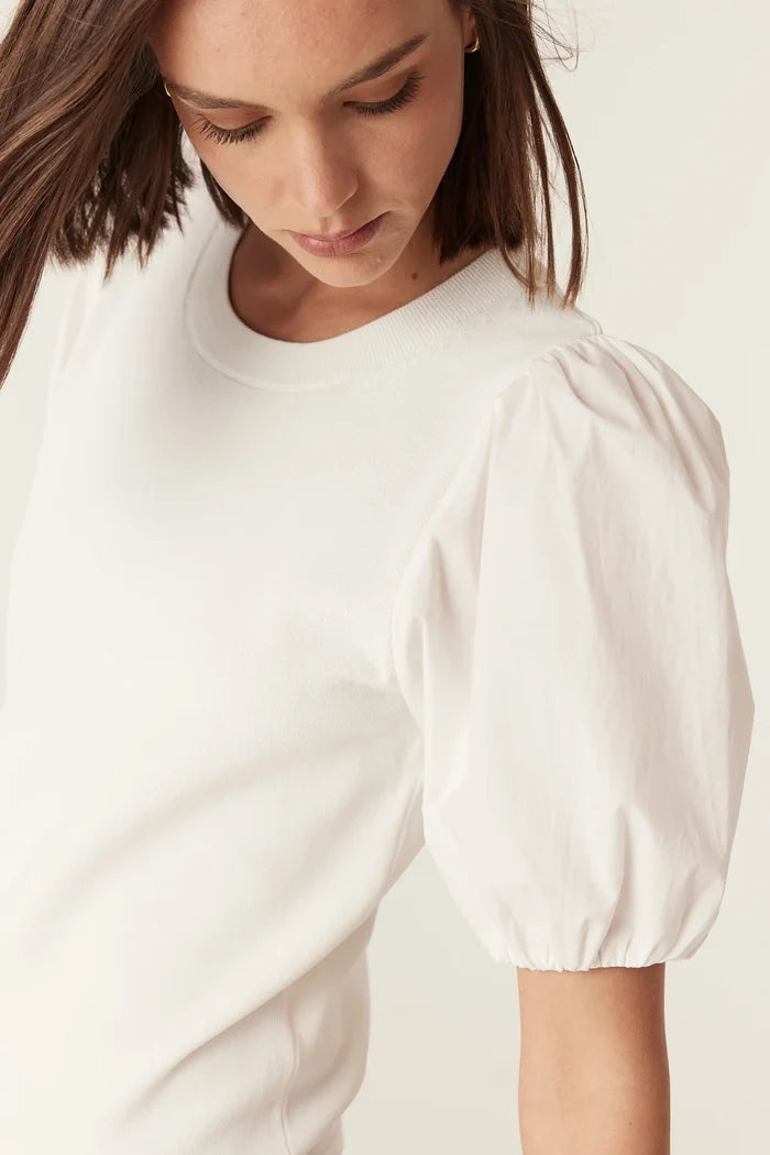 CREPE SPRING TOP | White - Darling & Domain