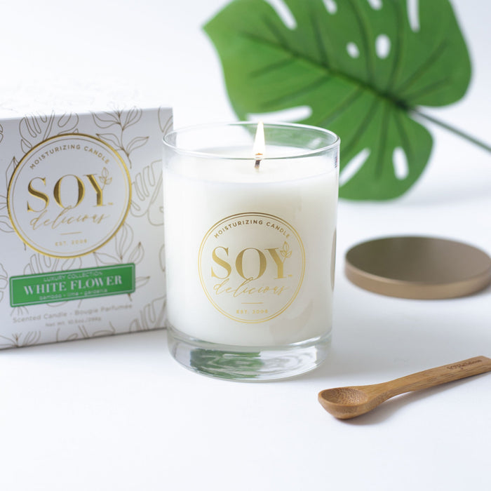 DISCONTINUED - White Flower Full Size Candle | Soy Delicious