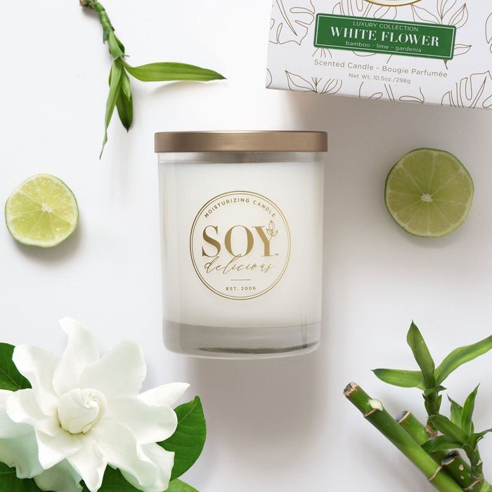 DISCONTINUED - White Flower Full Size Candle | Soy Delicious