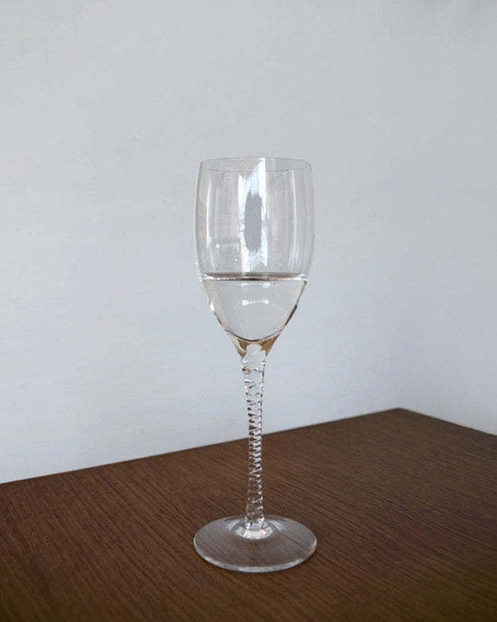Elica Wine Glass