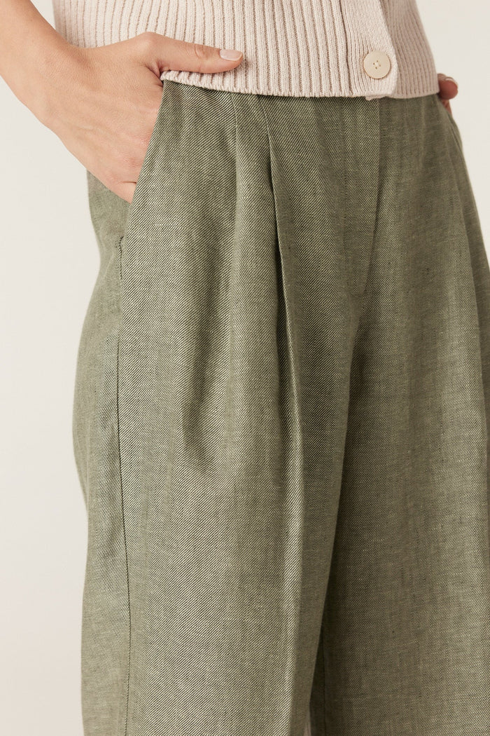 EVELYN LINEN PANT | Green - Darling & Domain