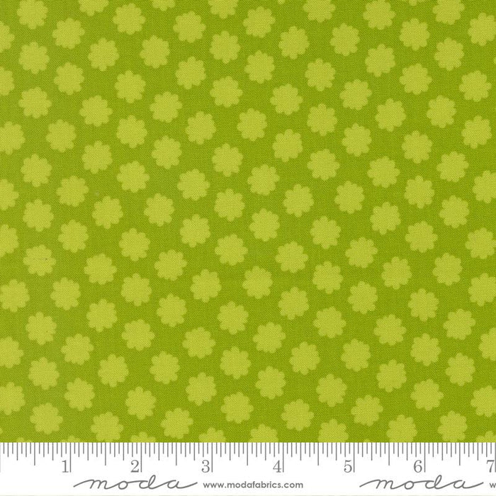 F3027 - Scenery Puffball - Lime