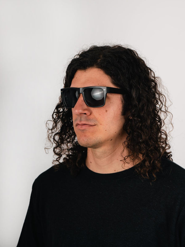 Flat Top Contrast Arm Sunglasses | Black-Wood-Image 3