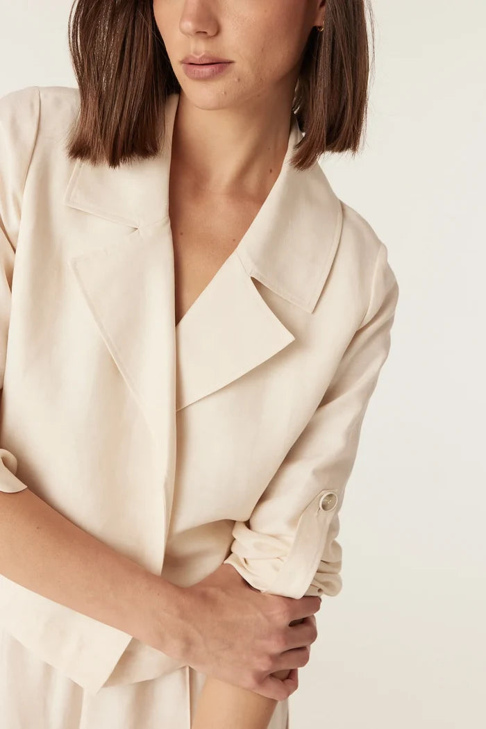 GOLDIE JACKET | Ecru - Darling & Domain