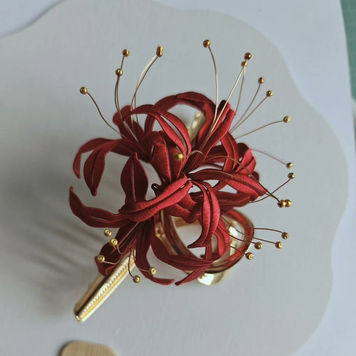 Handmade Thread-Wrapped Lycoris Hair Claw - Artisanal Chanhua Spider Lily Accessory