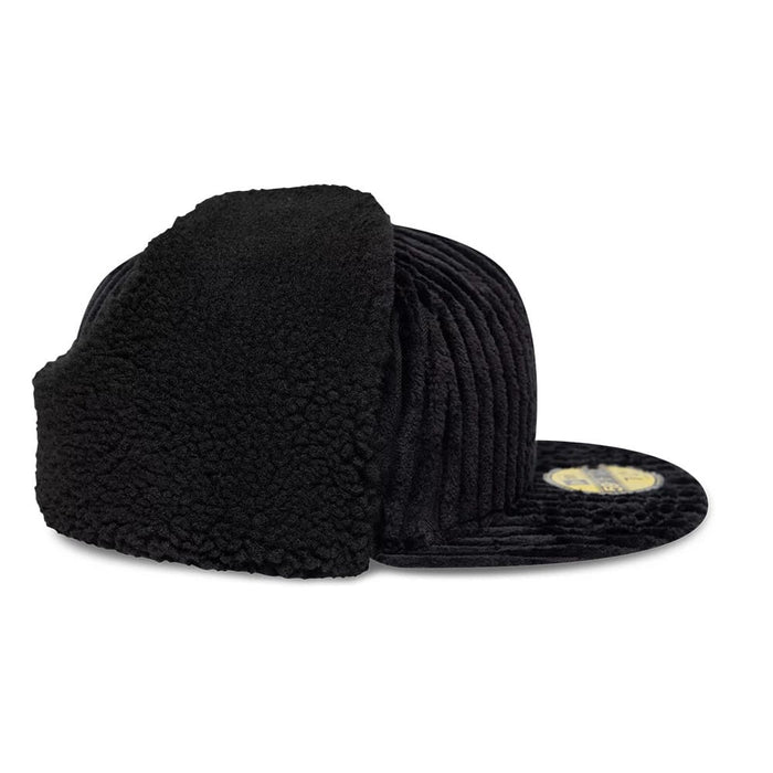 Pictured is this Mains X New Era Cord Dogear 59FIFTY Fitted cap in black. 8