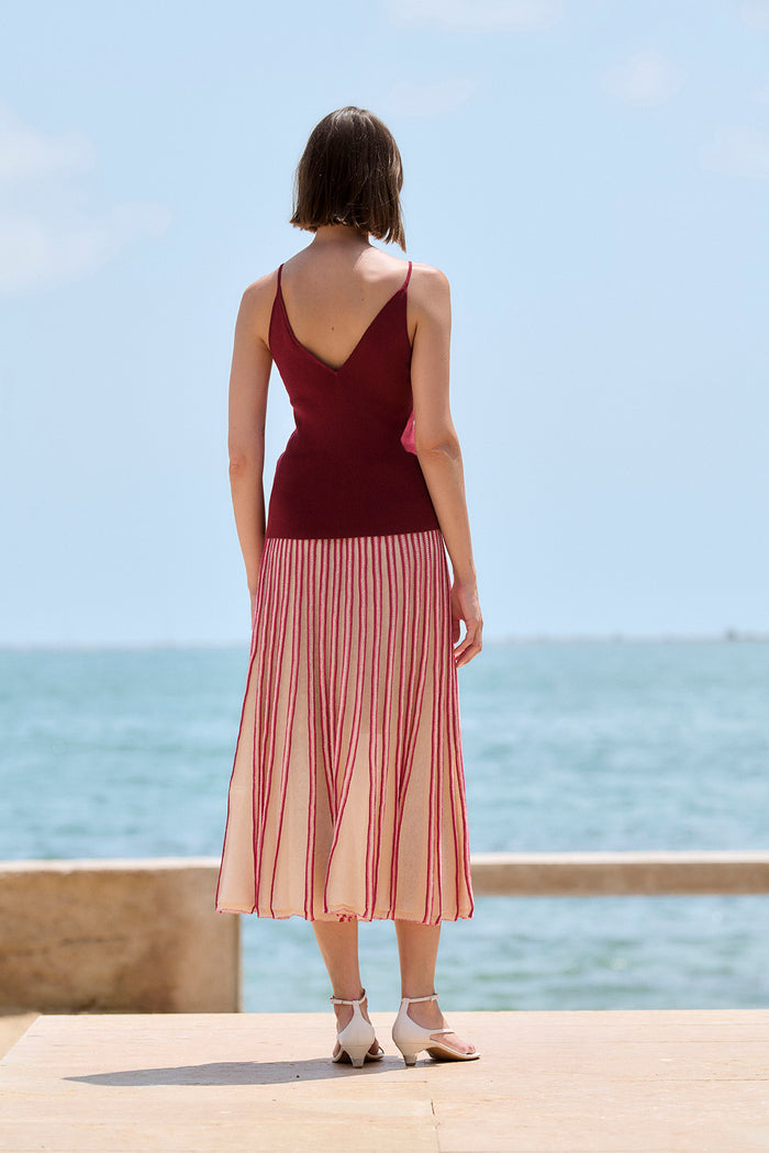 MIDI RADIAL SKIRT | Fucsia - Darling & Domain
