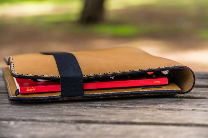 Moleskine Professional Workbook A4 Cover - Leather Compendium - Natural