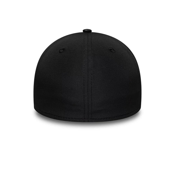 Pictured is this New Era Rubber Patch 39THIRTY M-Crown A-Frame Stretch Fit cap in black. 7