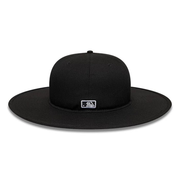 Pictured is this MLB 6 Panel New York Yankees Fitted Bucket hat in black. 4