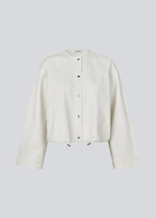 PRINCESS MD SHORT JACKET in Vanilla Cream by Modstrom