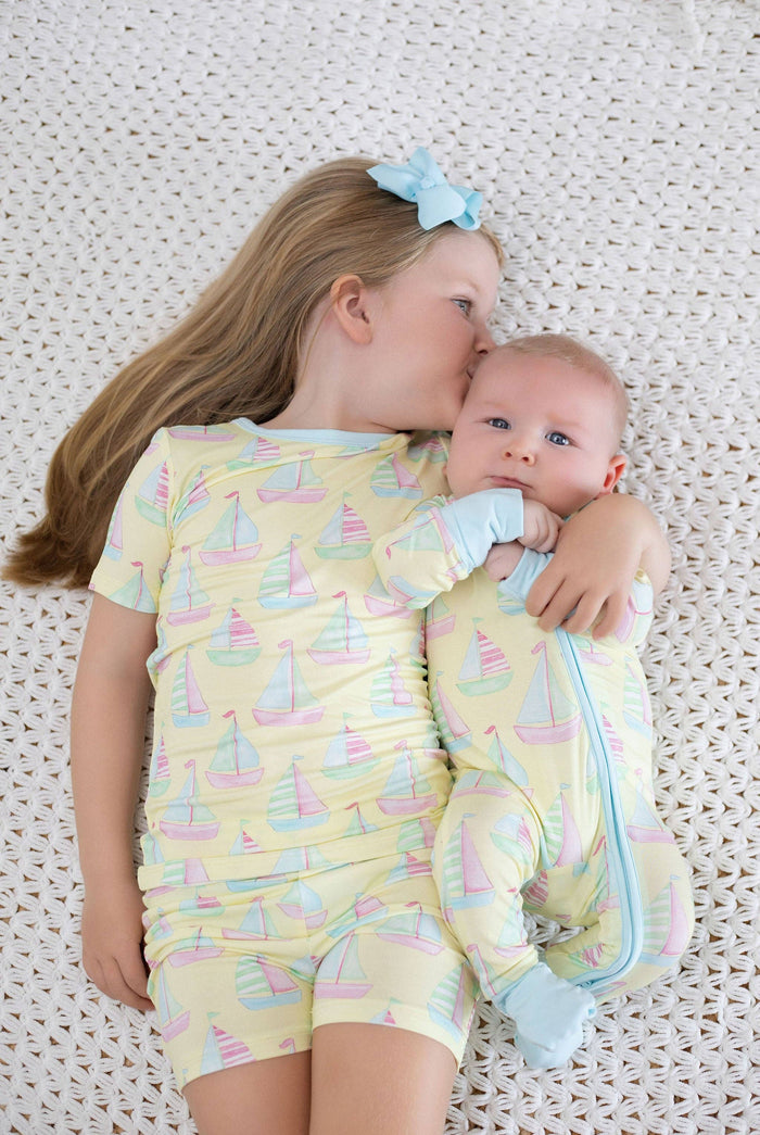 Sailboat Zipper Onesie: 9-12M