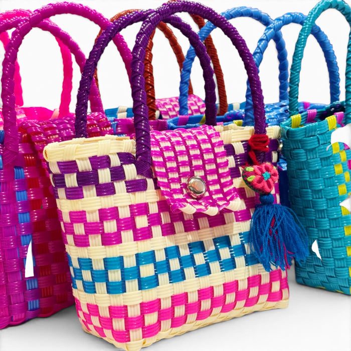 Small Woven Bag with Clasp and Pom
