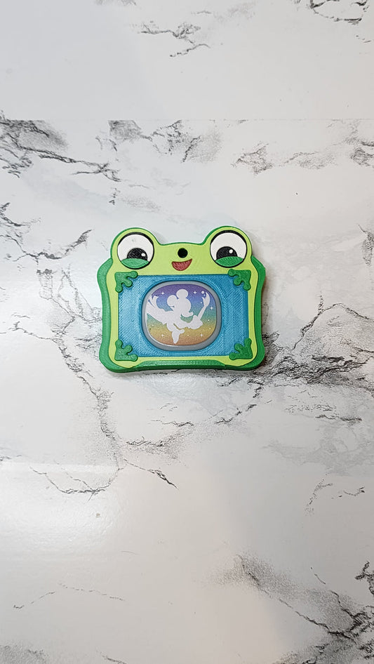*STL /3MF FILE ONLY* Cartoon Frog Ipad Magicband+ Puck Holder