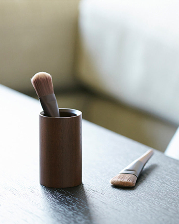 Suvé Brush Stand