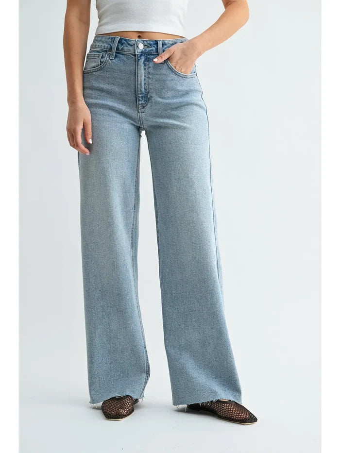 Tall Scissor Cut Wide Leg - Light Denim