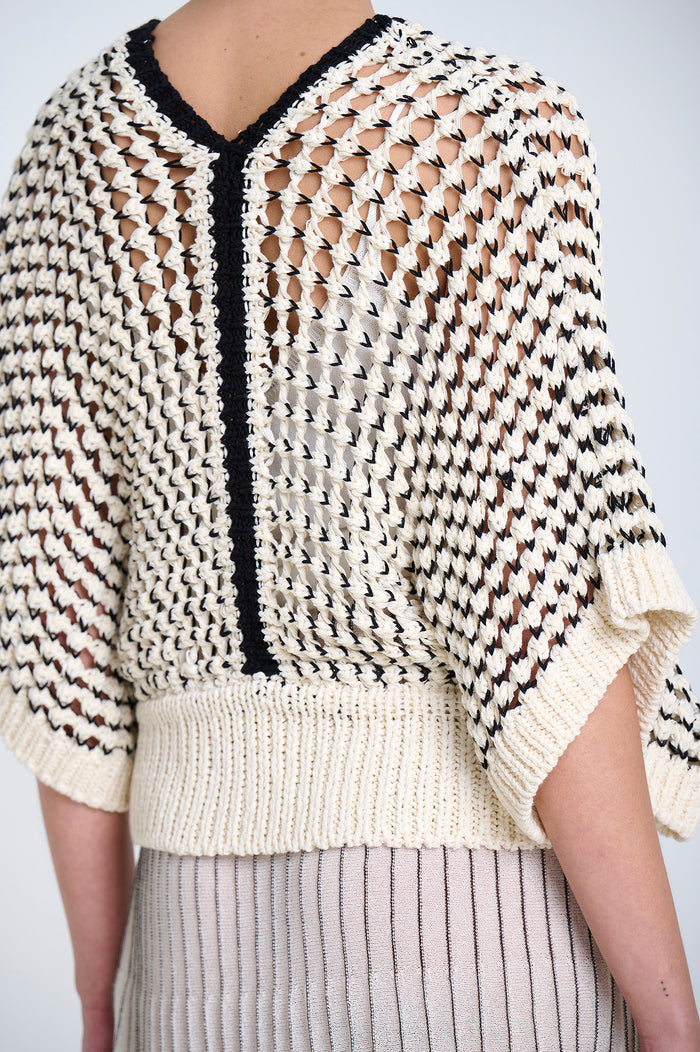 TEXTURED KNIT VEST | Unic - Darling & Domain