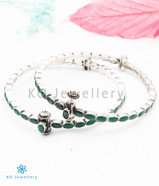 The Parna Silver Kemp Bracelet (Green/Oxidised/Size 2.2/2.4/2.6/2.8)