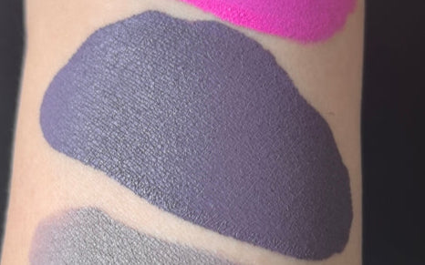 Tomb - Liquid Satin Lipstick